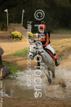 Poney_2_Cross_15h17_038.jpg