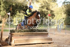 Poney_Elite_Cross_17h18_066.jpg