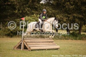 Poney_Elite_Cross_11h59_042.jpg